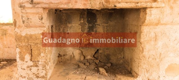 Casa de 20 habitaciónes en Nociglia, Italy No. 30567 4