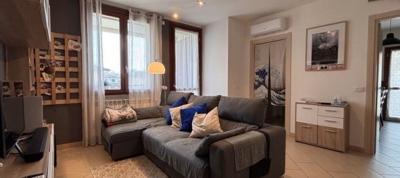 Ático de 2 habitaciónes en Roncaro, Italy No. 102456 3