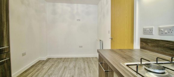 3 bedrooms Commercial property in Sevenoaks, United Kingdom No. 10679 39