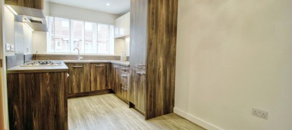 3 bedrooms Commercial property in Sevenoaks, United Kingdom No. 10679 50