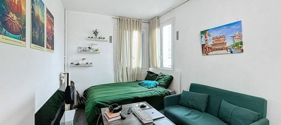 Studio à Clichy, France No. 141267 4