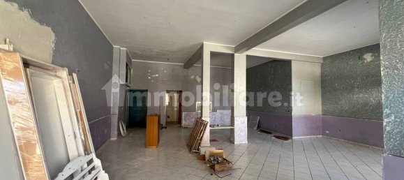 Propiedad comercial de 2 habitaciónes en Villabate, Italy No. 317653 13