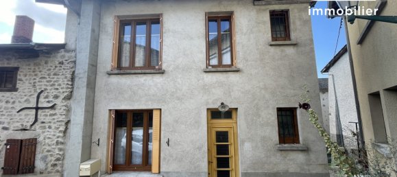 2 bedrooms House in Saint-Bonnet-le-Chastel, France No. 206293 23