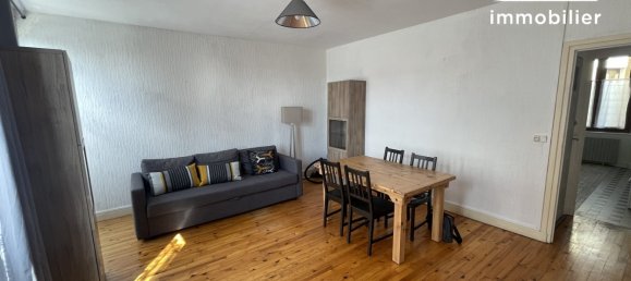 2 bedrooms House in Saint-Bonnet-le-Chastel, France No. 206293 3