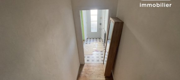 2 bedrooms House in Saint-Bonnet-le-Chastel, France No. 206293 21