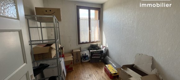 2 bedrooms House in Saint-Bonnet-le-Chastel, France No. 206293 8