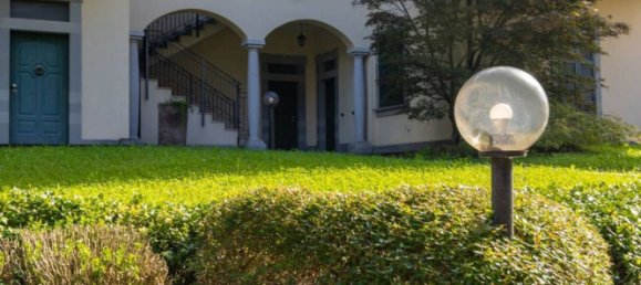 Apartamento de 4 dormitorios en Usmate Velate, Italy No. 364639 2