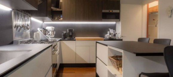 Apartamento de 4 dormitorios en Usmate Velate, Italy No. 364639 22