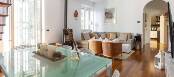 Apartamento de 4 dormitorios en Usmate Velate, Italy No. 364639 12