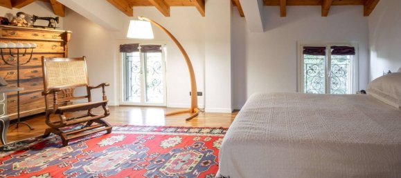 Apartamento de 4 dormitorios en Usmate Velate, Italy No. 364639 26