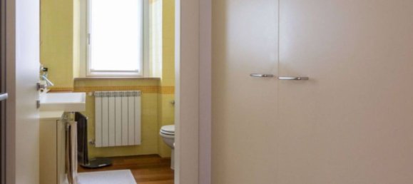 Apartamento de 4 dormitorios en Usmate Velate, Italy No. 364639 23