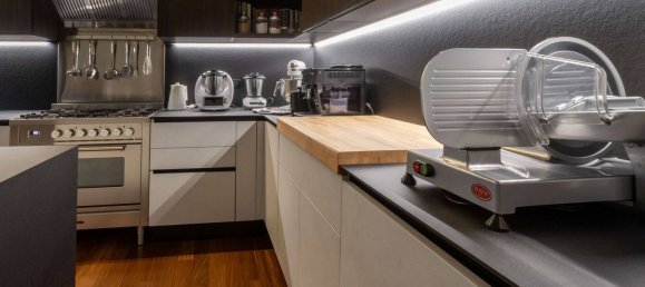 Apartamento de 4 dormitorios en Usmate Velate, Italy No. 364639 19