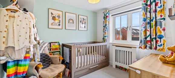 3 Schlafzimmer Haus in Horley, United Kingdom, Nr. 996 10