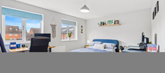 3 Schlafzimmer Haus in Horley, United Kingdom, Nr. 996 6