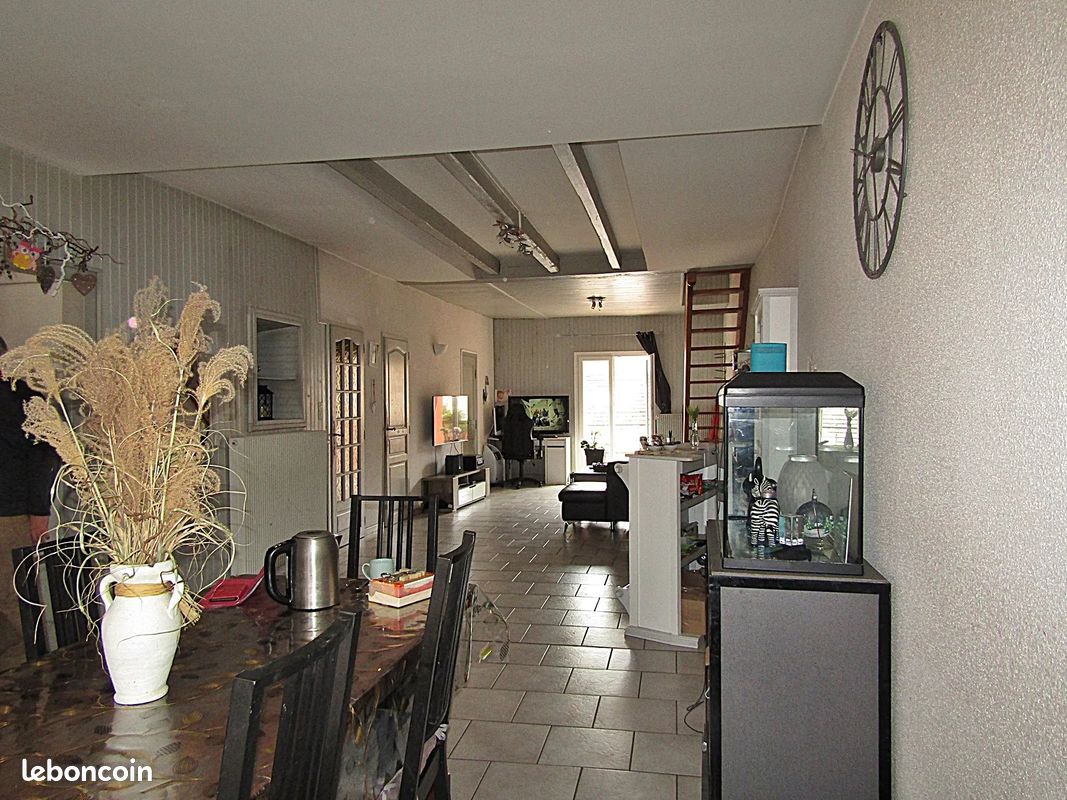 Дом с 6 комнатами в Сенон, Франция № 79753