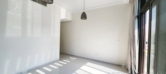 Вилла с 5 спальнями в DAMAC Hills (Akoya by DAMAC), ОАЭ № 6569 14