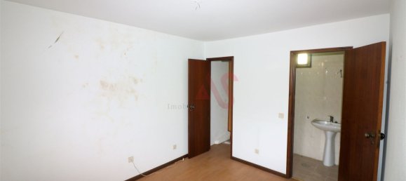 9 bedrooms Building in Guimaraes, Portugal No. 94859 12