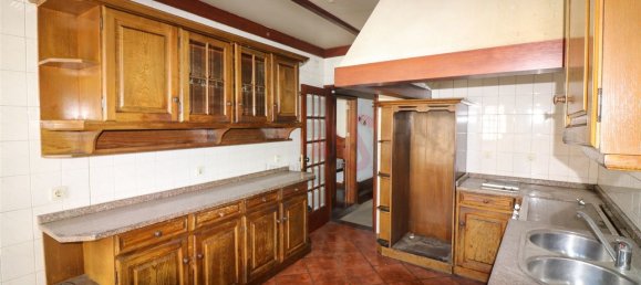 9 bedrooms Building in Guimaraes, Portugal No. 94859 27