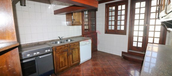 9 bedrooms Building in Guimaraes, Portugal No. 94859 26