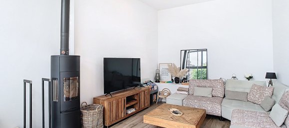 4 bedrooms House in Quintin, France No. 278449 4