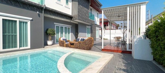 4 chambres house à vendre à Pattaya, Chonburi, Eastern Thailand, Thailand № 82637 3