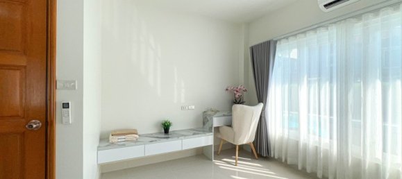 4 chambres house à vendre à Pattaya, Chonburi, Eastern Thailand, Thailand № 82637 19