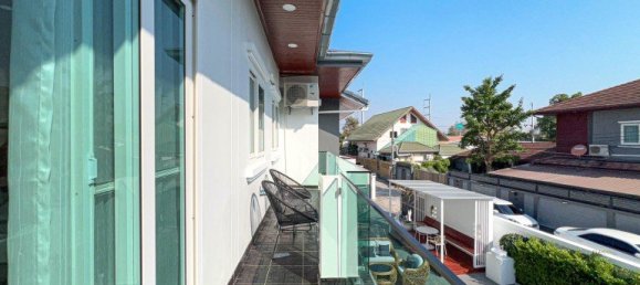 4 chambres house à vendre à Pattaya, Chonburi, Eastern Thailand, Thailand № 82637 7