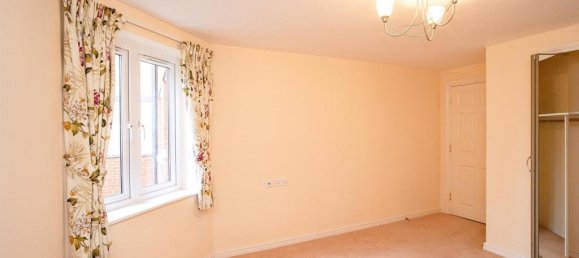 1 bedroom House in Watford, United Kingdom No. 6165 14