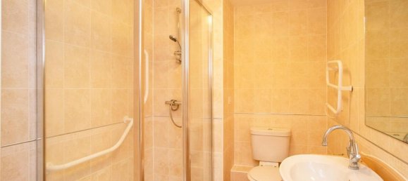 1 bedroom House in Watford, United Kingdom No. 6165 7