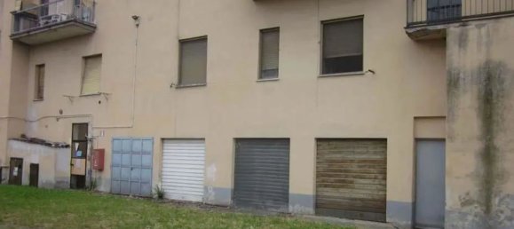 3-salle Appartement à Sannazzaro de' Burgondi, Italy No. 11580 8