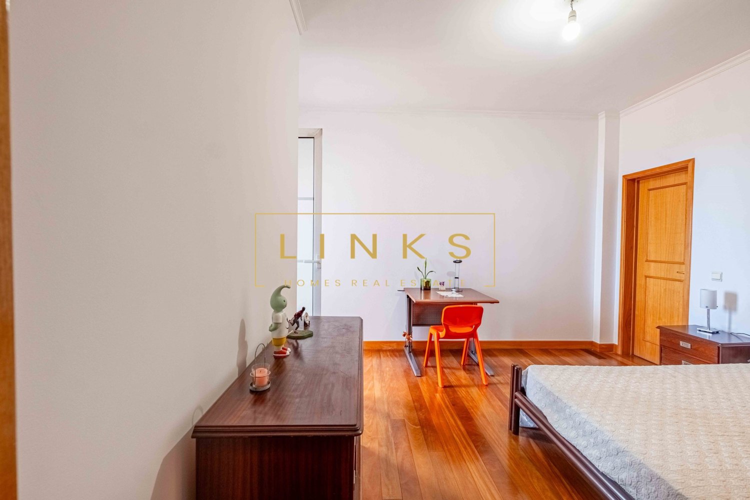 Вилла с 3 спальнями в Фуншал, Португалия № 142066