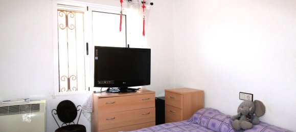 Apartamento de 3 dormitorios en Los Montesinos, Spain No. 182946 11