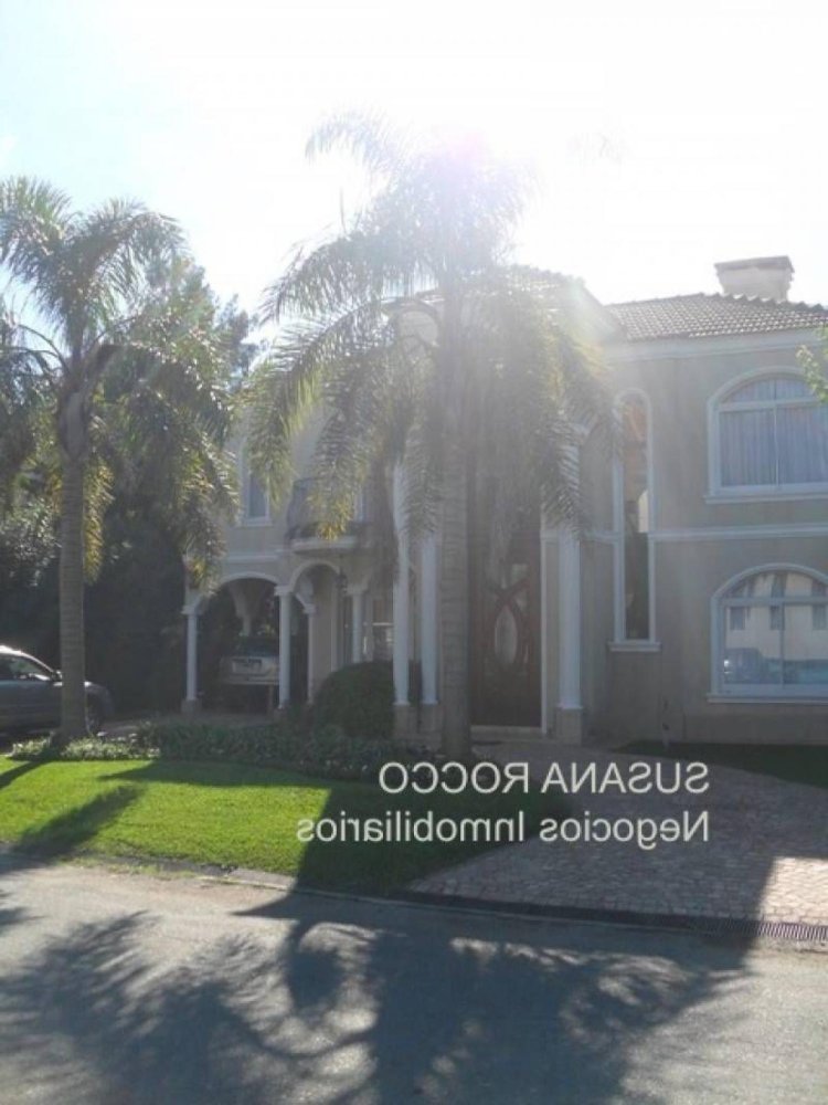 4 bedrooms House in Pilar, Argentina No. 17483