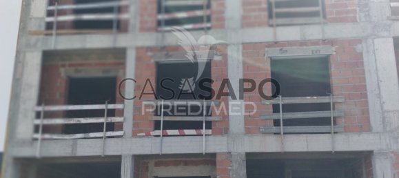 2 Schlafzimmer Doppelhaus in Corroios, Portugal, Nr. 238978 7