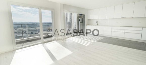 2 Schlafzimmer Doppelhaus in Corroios, Portugal, Nr. 238978 16