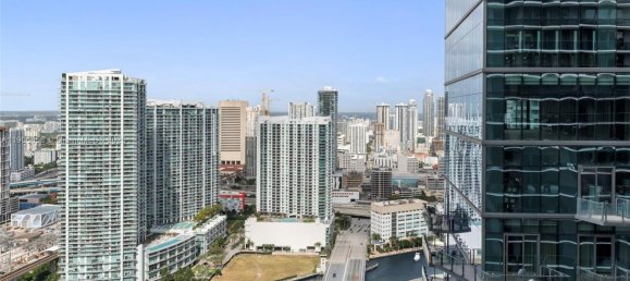 3 Schlafzimmer Gewerbliche Immobilien in Miami, USA, Nr. 614755 10