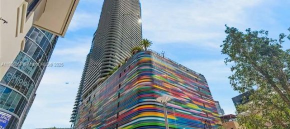 3 Schlafzimmer Gewerbliche Immobilien in Miami, USA, Nr. 614755 24