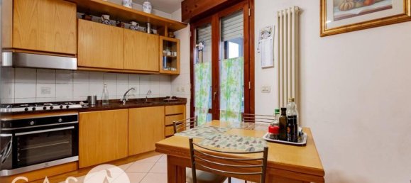 6 rooms House in Cesena, Italy No. 144873 12