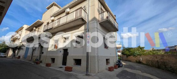 3 rooms House in Rende, Italy No. 361445 2