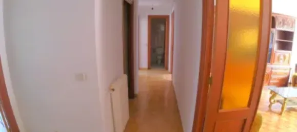 Квартира с 4 спальнями в Леон, Испания № 70460 21