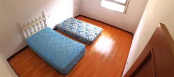 Квартира с 4 спальнями в Леон, Испания № 70460 26