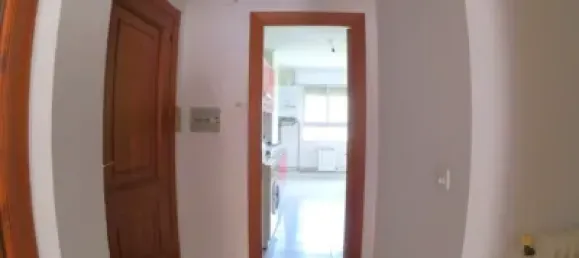 Квартира с 4 спальнями в Леон, Испания № 70460 7