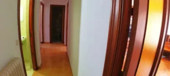 Квартира с 4 спальнями в Леон, Испания № 70460 24