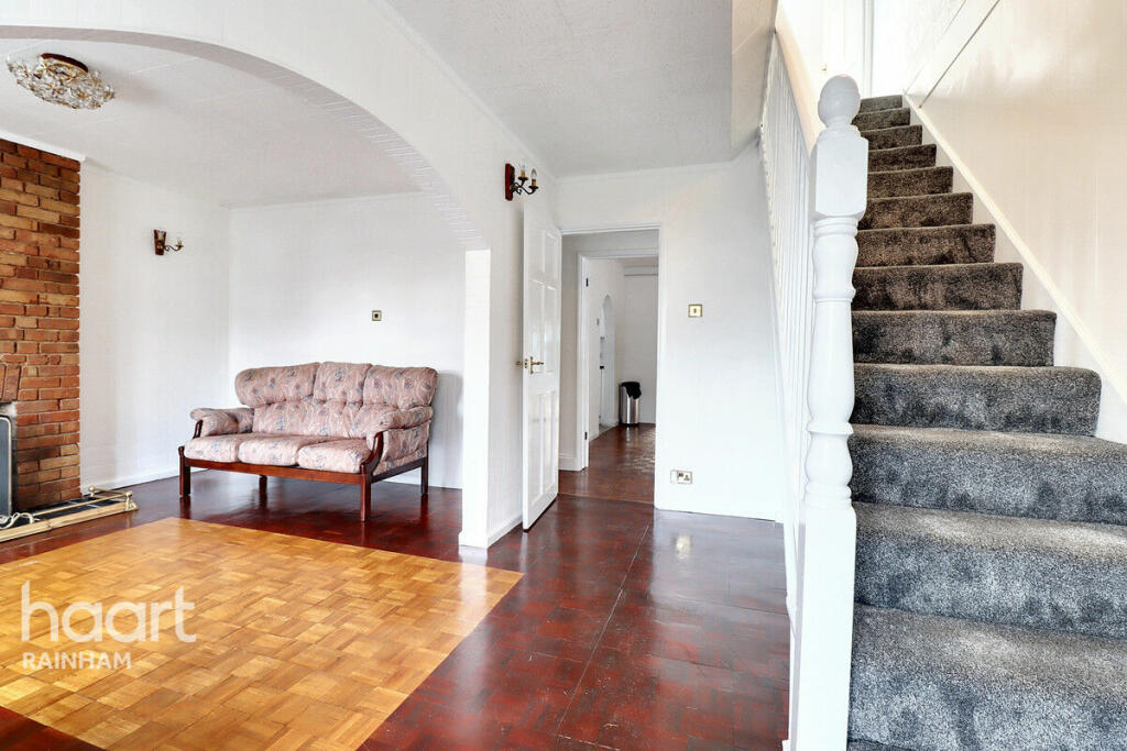 3 Schlafzimmer Haus in Rainham, United Kingdom, Nr. 4848