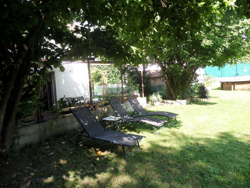 Casa de 2 dormitorios en Voujeaucourt, France No. 46053