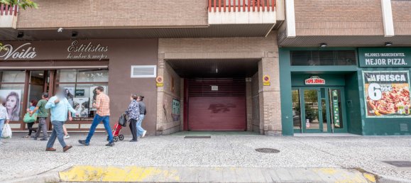 3 Schlafzimmer Wohnung in Zaragoza, Spain, Nr. 63684 38