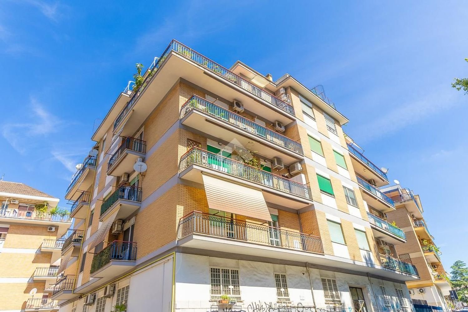 2 Schlafzimmer Wohnung in Rome, Italy, Nr. 356961