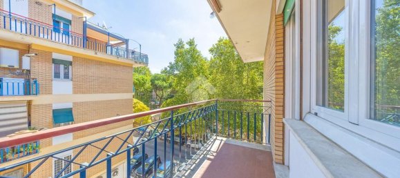 2 Schlafzimmer Wohnung in Rome, Italy, Nr. 356961 9