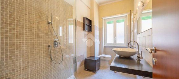 2 Schlafzimmer Wohnung in Rome, Italy, Nr. 356961 16