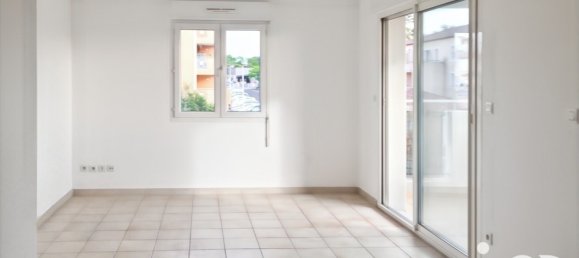 1 bedroom Apartment in Boujan-sur-Libron, France No. 284540 3